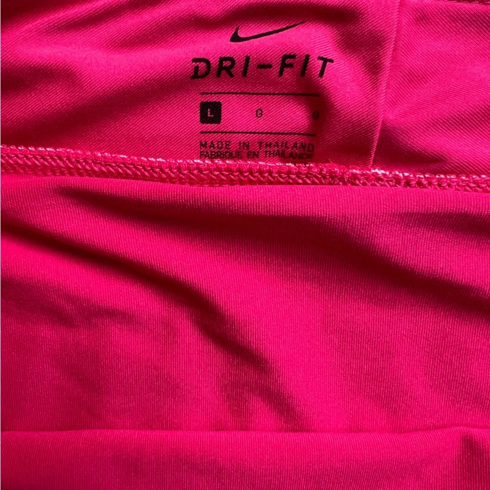 Nike Dri-FIT Tennis Skirt with pockets. - Picture 4 of 6
